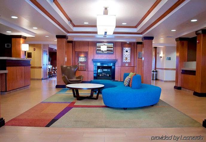Fairfield Inn & Suites Эймс Экстерьер фото